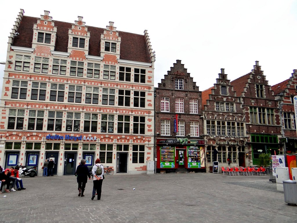 14 Gent - Korenmarkt.JPG